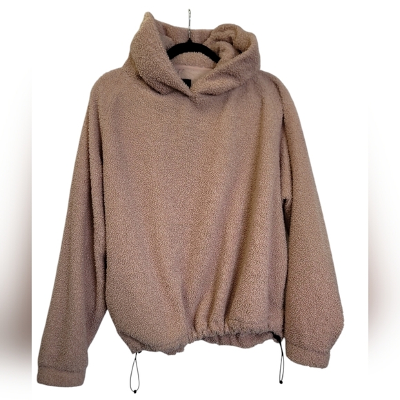 Standard Cloth faux Sherpa hoodie - Picture 1 of 14